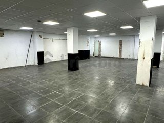Local comercial en venta en Can Clota en Esplugues de Llobregat