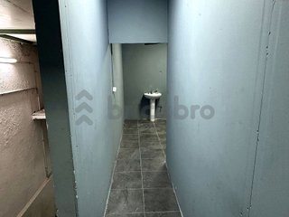 Local comercial en venta en Can Clota en Esplugues de Llobregat