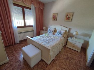 Chalet en venta en Vallirana