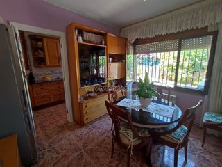 Chalet en venta en Vallirana