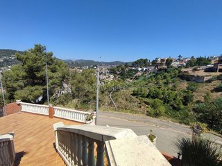 Chalet en venta en Vallirana