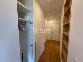 Estudio en alquiler en Cuatro Caminos en Madrid