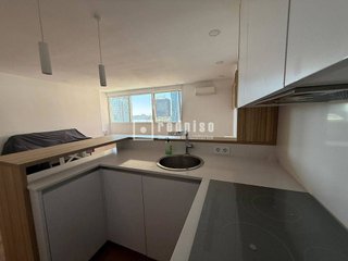 Estudio en alquiler en Cuatro Caminos en Madrid