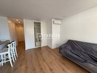 Estudio en alquiler en Cuatro Caminos en Madrid