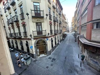 Piso en alquiler en Centro - Sagrario en Granada