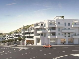 Piso en alquiler en El Mayorazgo - El Limonar en Málaga