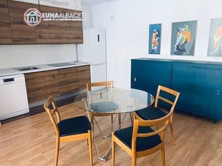 Piso en alquiler en Carretas - Huerta de Marzo - La Pajarita en Albacete