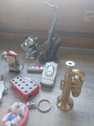 Set di accendini vintage da collezione