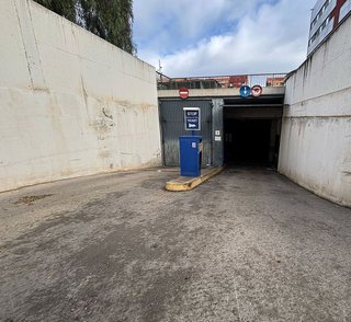 Garaje en venta en Centre en Ripollet