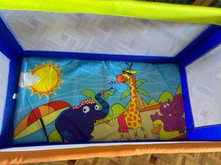 Cuna portátil o parque juegos + colchón plegable
