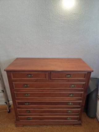 Cajonera vintage de madera