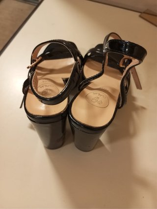 Sandali Gaia neri tacco