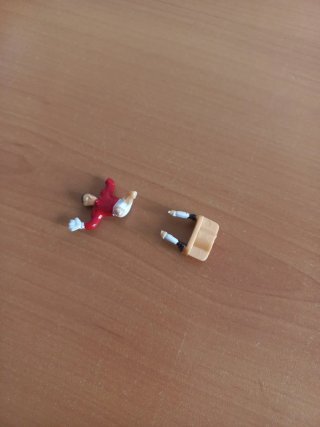 Futbolín de mesa  faltan una la portería,