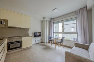 Piso en alquiler en Santa Catalina - Canteras en Palmas de Gran Canaria(Las)