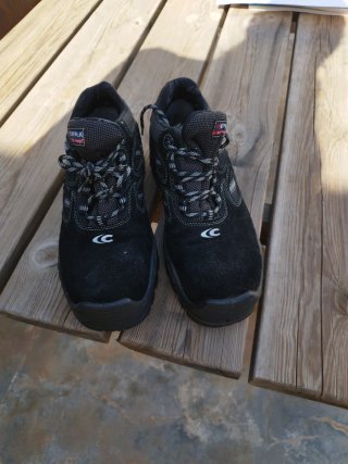 Zapatos de seguridad CAFRA negros