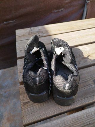 Zapatos de seguridad CAFRA negros