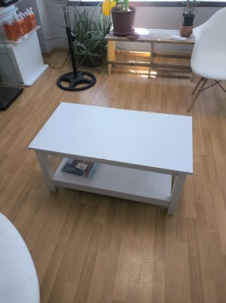 Tavolo da salotto bianco in legno
