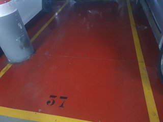 Garaje en venta en El Raval - Safaretjos en Santa Coloma de Gramanet