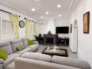 Chalet en venta en Las Lagunas - Campano en Chiclana de la Frontera