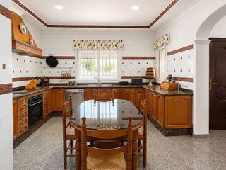 Chalet en venta en Las Lagunas - Campano en Chiclana de la Frontera