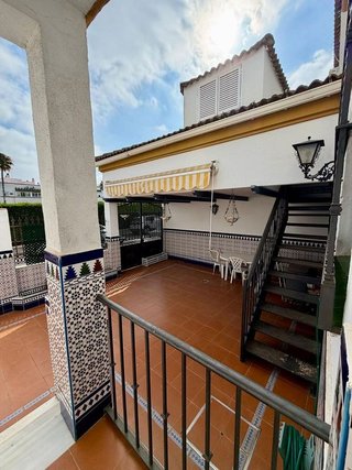 Piso en alquiler en Montequinto en Dos Hermanas