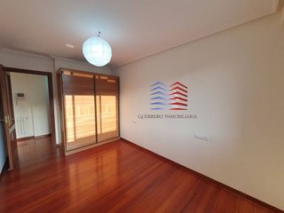 Piso en alquiler en Ventiun en Ourense