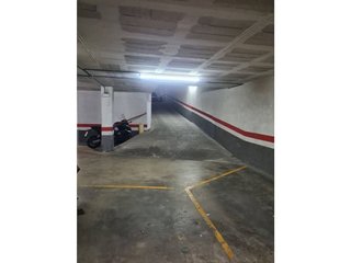Garaje en venta en Eixample Nord – La Devesa en Girona