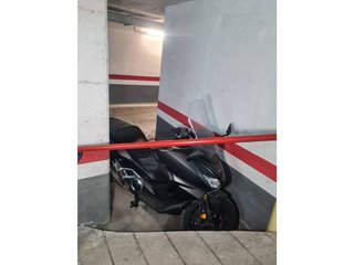 Garaje en venta en Eixample Nord – La Devesa en Girona