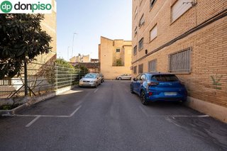 Piso en venta en Barrio de Zaidín en Granada