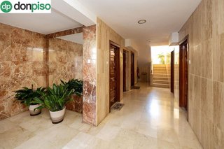 Piso en venta en Barrio de Zaidín en Granada