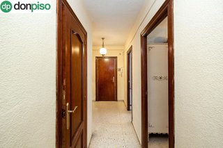 Piso en venta en Barrio de Zaidín en Granada