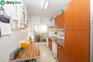 Piso en venta en Barrio de Zaidín en Granada