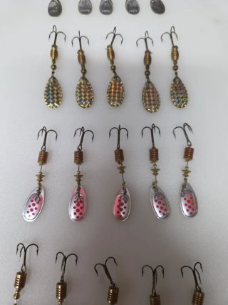 Lote n°4 de 20 Cucharillas Pesca Trucha