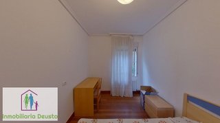 Casa adosada en alquiler en San Pedro de Deusto-La Ribera en Bilbao