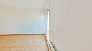 Piso en venta en Valdeacederas en Madrid