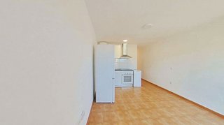 Piso en venta en Valdeacederas en Madrid