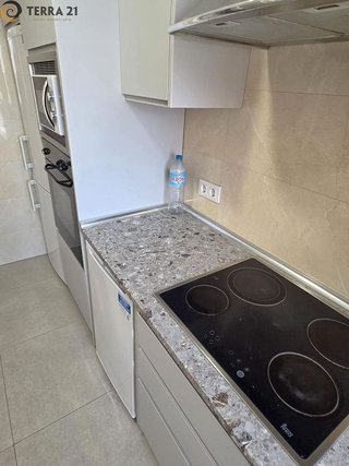 Piso en alquiler en Renfe - Bulevar 1º y 2º Fase en Jaén