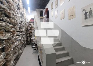 Local comercial en venta en El Raval en Barcelona
