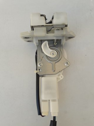 CERRADURA MALETERO / PORTON - SUZUKI 	SX4 RW
