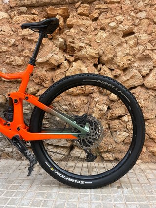 Bicicleta da mountain bike SCOTT GENIUS TUNED L 29