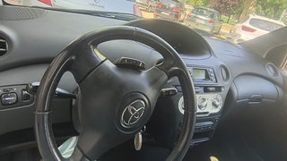 Toyota Yaris 2005