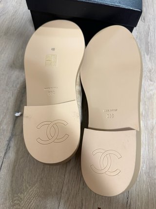 Mocasines Chanel Beige y Dorado Originales