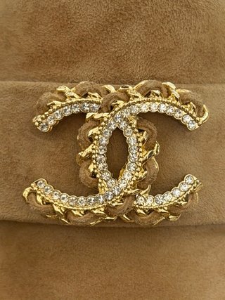Mocasines Chanel Beige y Dorado Originales