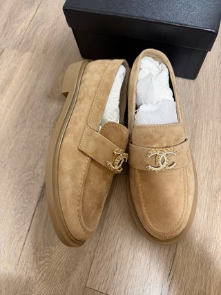Mocasines Chanel Beige y Dorado Originales