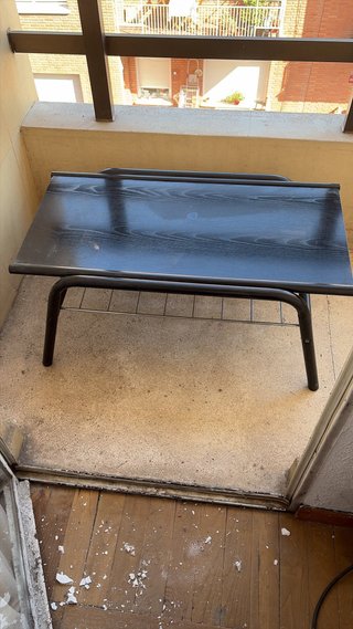 Tavolo da centro in legno e metallo