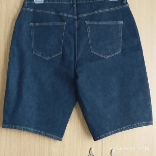 Bermuda Kiabi azul mujer talla 44