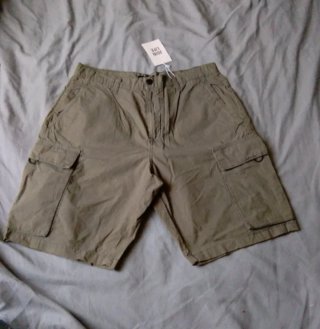 Pantalón corto cargo hombre verde