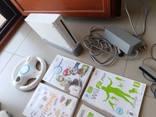Console wii + balance + Giochi + Skylanders
