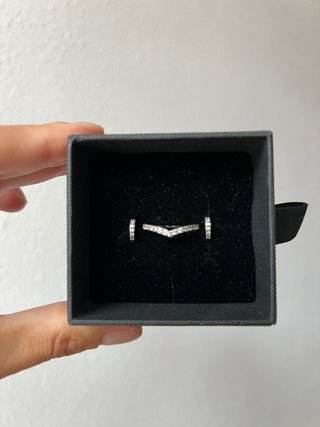 Anillo y colgante de plata