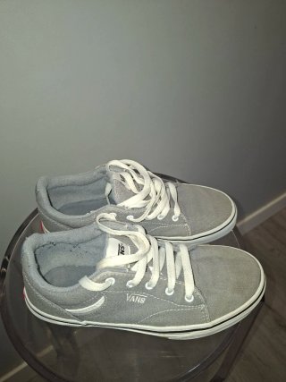 Lote 4 zapatillas Converse, Vans y Adidas